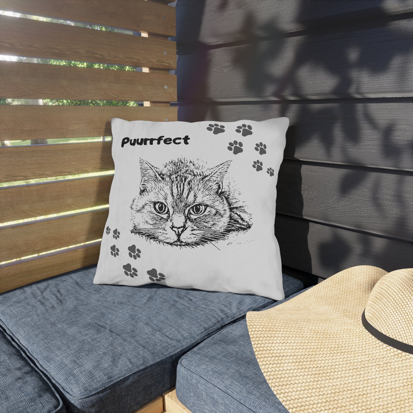 Pet-Lover Patio Pillow, "Puurfect" Motif, UV- & Mildew-Resistant